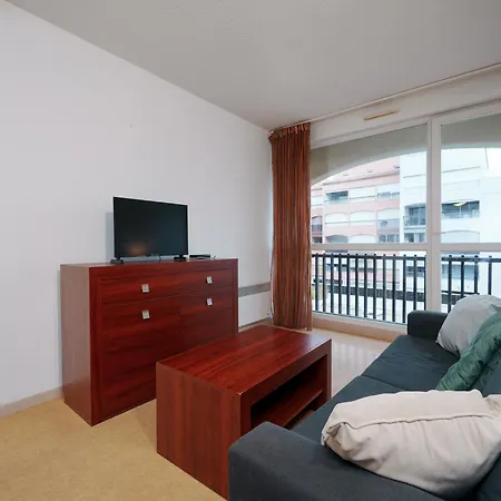 Saint Clair N312 2p4 Апартаменты